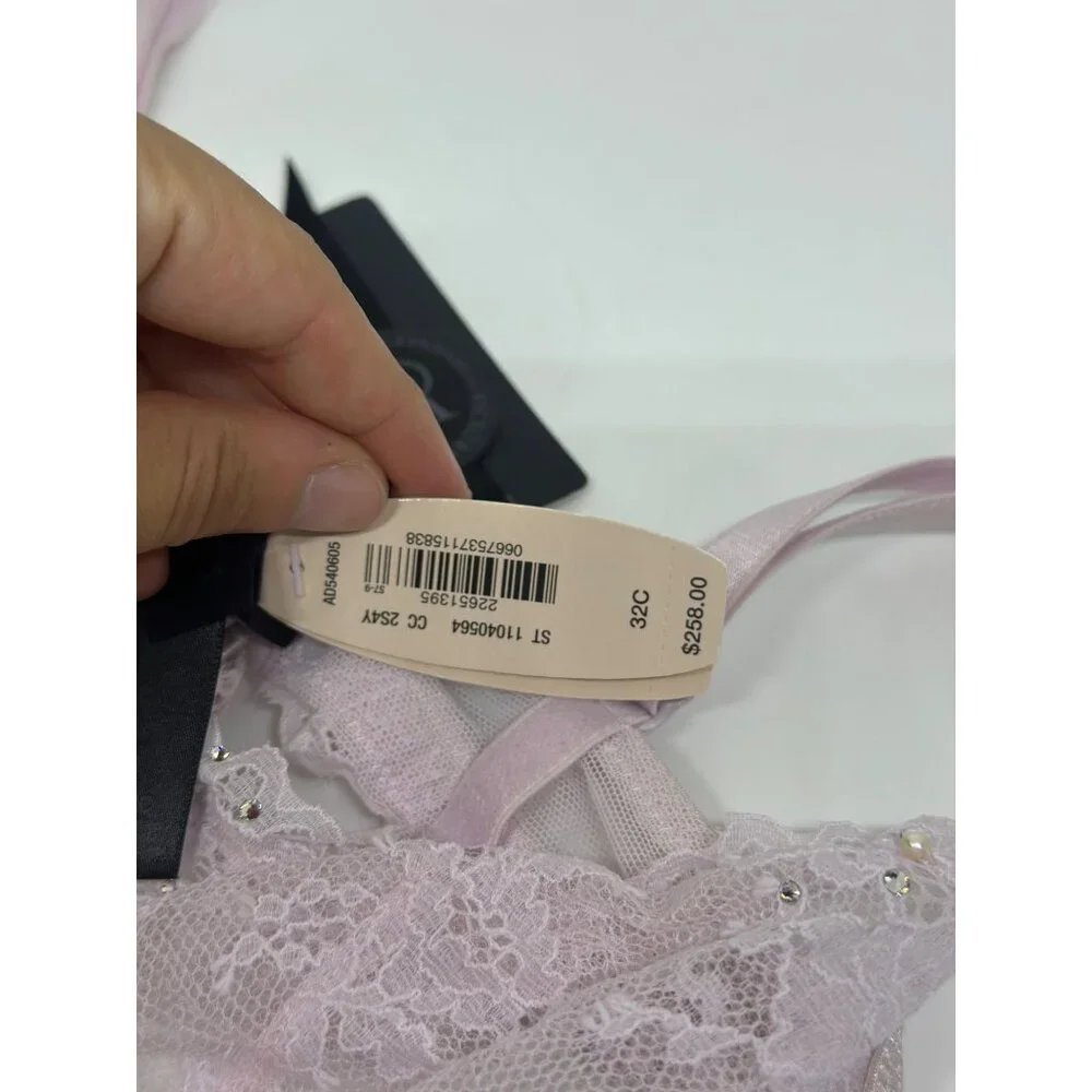 VTG Victoria's Secret Sheer Lace Bra Lavender Pearl Rhinestone‎ 32C Women